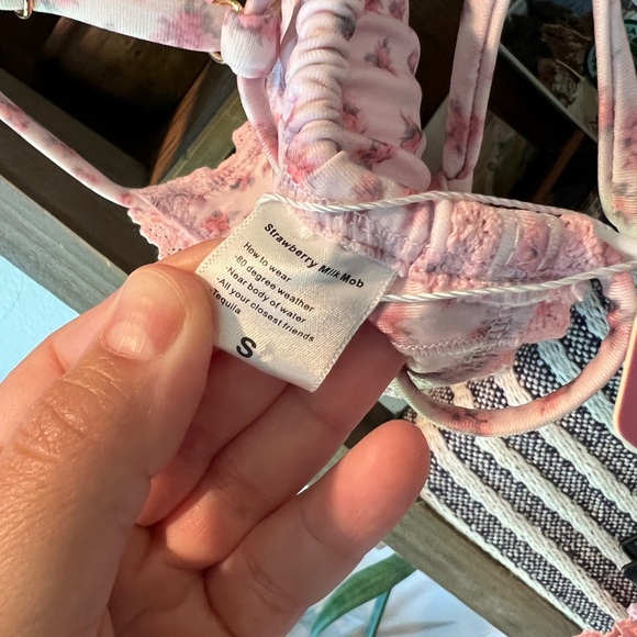 NWT Strawberry Milk Mob women’s honey glaze floral bikini set size small - Picture 5 of 9